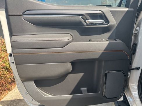 New 2026 GMC Sierra 1500 AT4 w/ AT4 Premium Package image 11