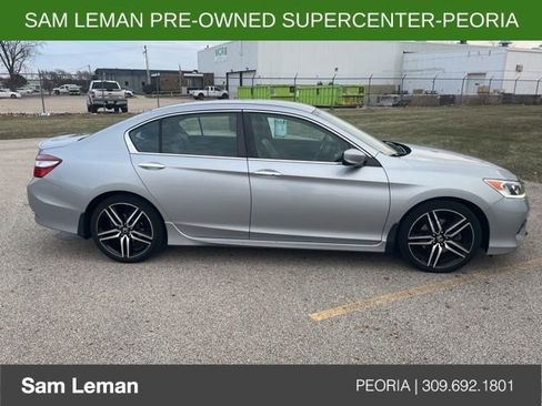 Used 2017 Honda Accord Sport Special Edition image 3