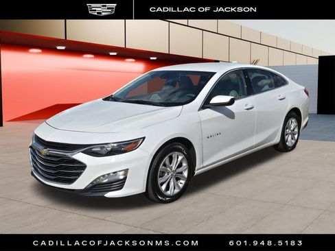 Used 2025 Chevrolet Malibu LT image 1