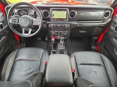 Used 2021 Jeep Wrangler Unlimited Rubicon AWD/4WD image 32