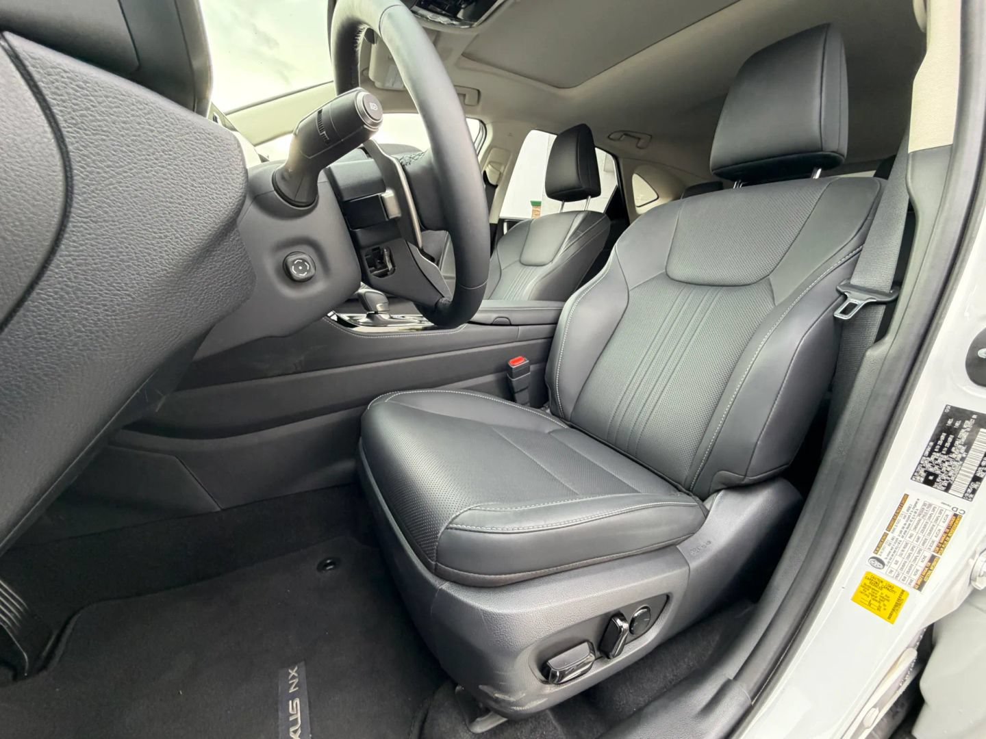 Used 2025 Lexus NX 350h AWD w/ Cold Area Package image 17