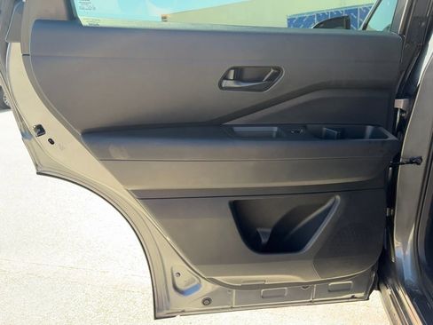 Used 2025 Nissan Pathfinder Rock Creek AWD/4WD image 27