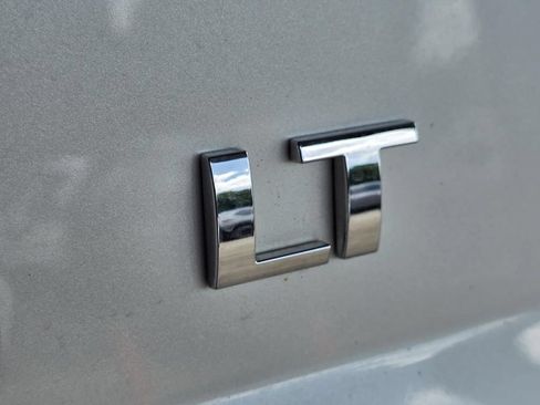 Used 2015 Chevrolet Tahoe LT RWD image 35