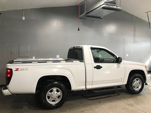 Used 2008 Chevrolet Colorado LS image 3