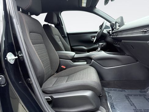 Used 2024 Honda HR-V Sport image 16