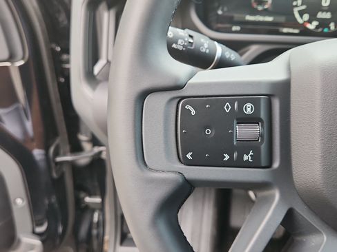 Used 2026 Land Rover Defender 110 S AWD/4WD image 26