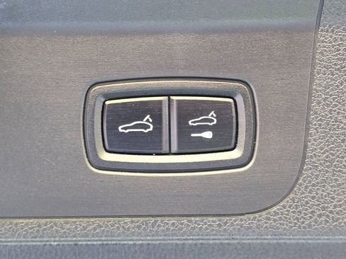 Used 2020 Porsche Panamera 4S image 71