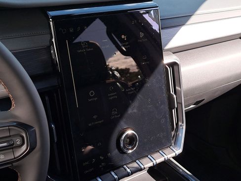 New 2026 GMC Acadia AT4 w/ Super Cruise Package image 31