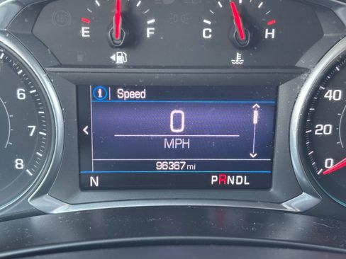 Used 2022 Chevrolet Equinox LT w/ Driver Convenience Package AWD/4WD image 7