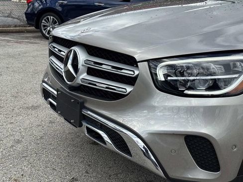 Used 2020 Mercedes-Benz GLC 300 4MATIC image 10
