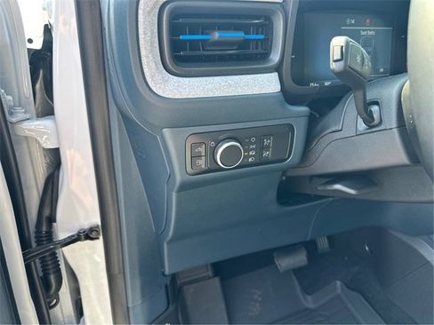 New 2025 Ford Maverick XLT w/ XLT Luxury Package image 22