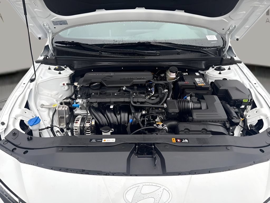 Used 2026 Hyundai Elantra Sport FWD image 23