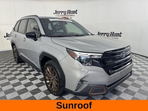 Used 2025 Subaru Forester Sport w/ Popular Package #2 AWD/4WD image 7