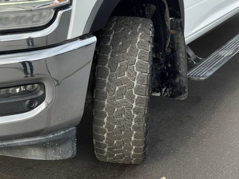 Used 2019 RAM 2500 Limited AWD/4WD image 32