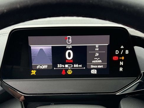 Used 2023 Volkswagen ID.4 2WD image 24