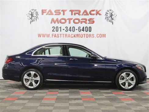 Used 2020 Mercedes-Benz C 300 4MATIC Sedan image 4