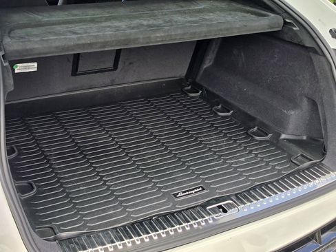 Used 2024 Lamborghini Urus Performante image 6