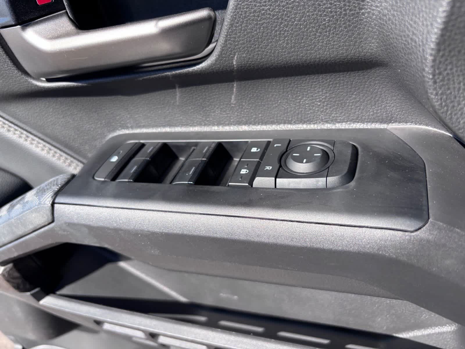 Used 2026 Toyota Tacoma Limited AWD/4WD image 16