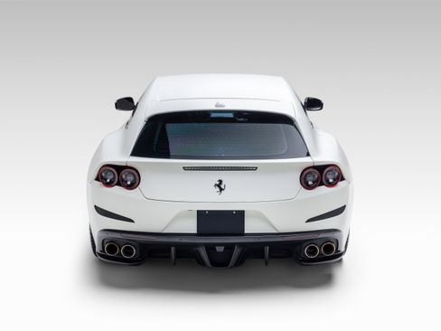 Certified 2017 Ferrari GTC4Lusso AWD/4WD image 6