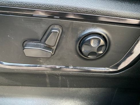 Used 2022 RAM 1500 Limited AWD/4WD image 34