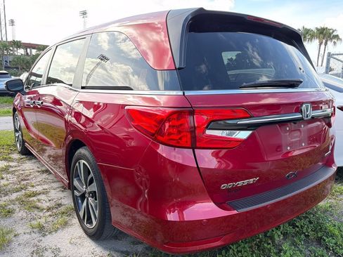 Used 2024 Honda Odyssey Touring image 7