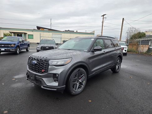 New 2026 Ford Explorer ST image 1