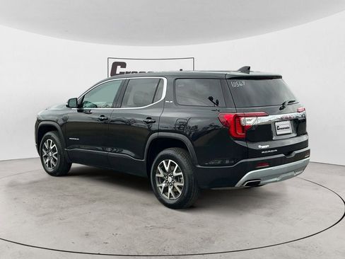 Used 2023 GMC Acadia SLE image 3