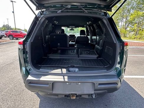 Used 2023 Nissan Pathfinder Rock Creek AWD/4WD image 14