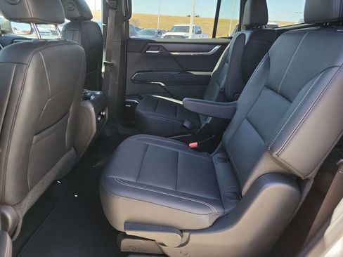 Certified 2024 GMC Acadia Elevation image 24