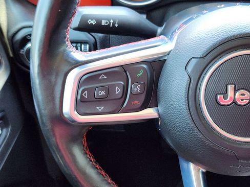 Used 2021 Jeep Wrangler Unlimited Rubicon AWD/4WD image 17