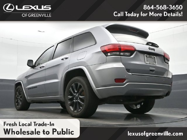 Used 2020 Jeep Grand Cherokee Altitude RWD image 14