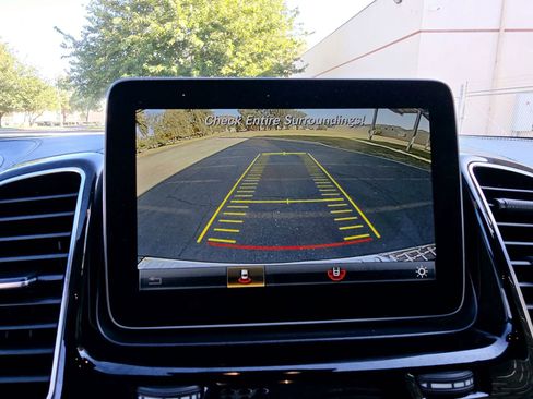 Used 2019 Mercedes-Benz GLS 450 4MATIC w/ Premium 1 Package image 20