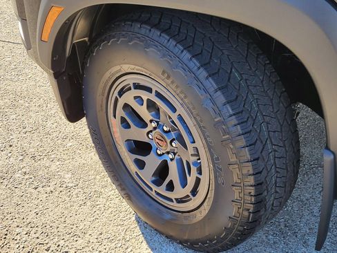 New 2026 Nissan Frontier Pro-X w/ Tow Package RWD image 11