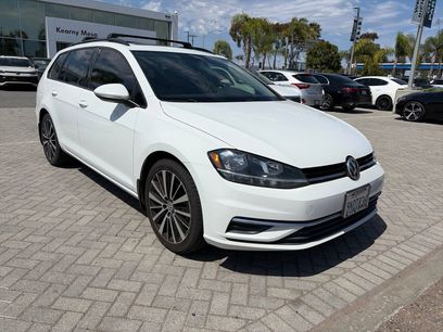 Used 2018 Volkswagen Golf SE