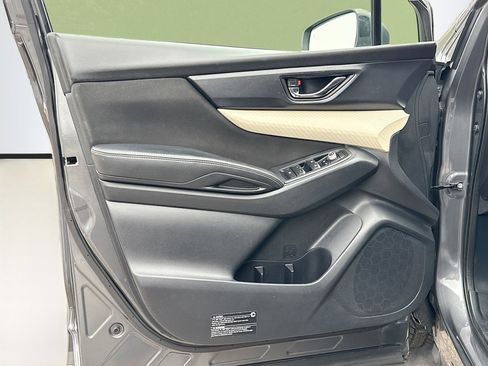 Used 2020 Subaru Ascent Premium w/ Convenience Package image 24