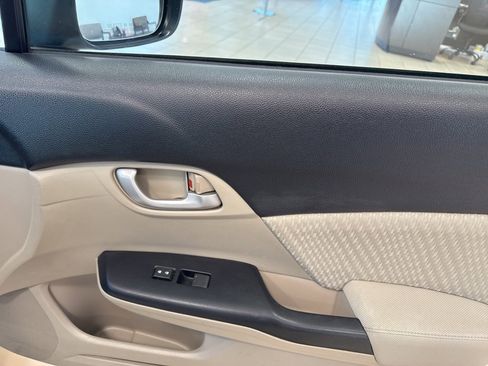 Used 2014 Honda Civic LX image 19
