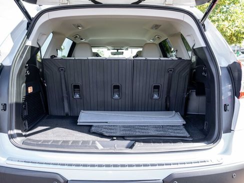 Used 2019 Subaru Ascent Limited AWD/4WD image 21