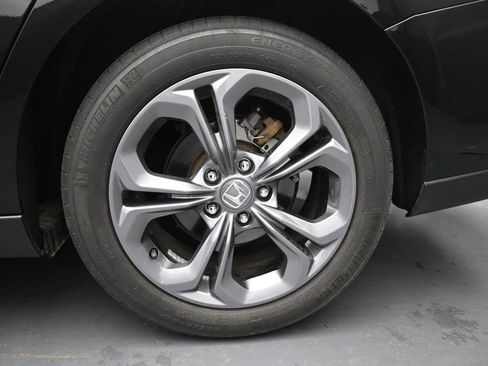 Used 2023 Honda Accord EX image 15