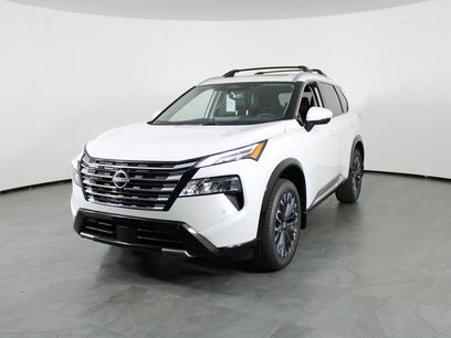 New 2026 Nissan Rogue Platinum w/ Tech Package