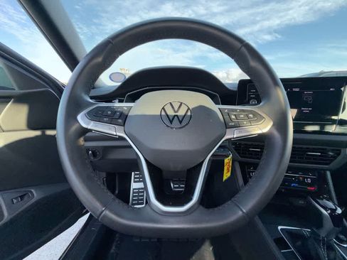 Used 2026 Volkswagen Jetta Sport FWD image 15