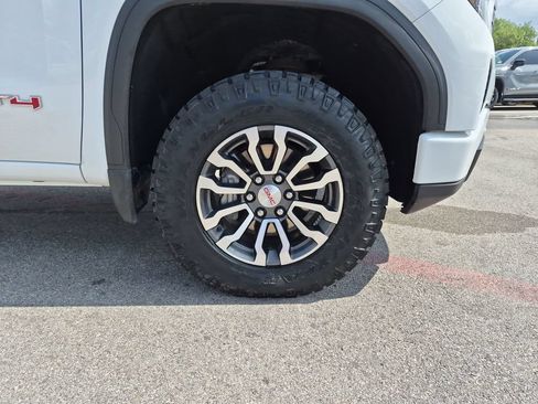 Certified 2023 GMC Sierra 1500 AT4 AWD/4WD image 19