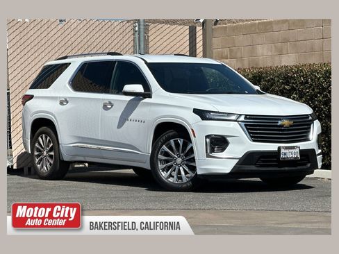 Certified 2022 Chevrolet Traverse Premier AWD/4WD image 1