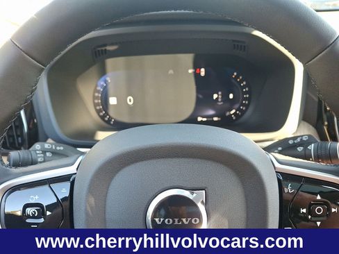 New 2026 Volvo XC60 B5 Plus w/ Climate Package image 19