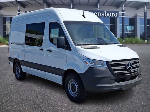 New 2026 Mercedes-Benz Sprinter 2500 image 2