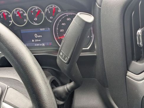 Used 2021 Chevrolet Silverado 1500 Custom Trail Boss w/ Realtree Special Edition image 24