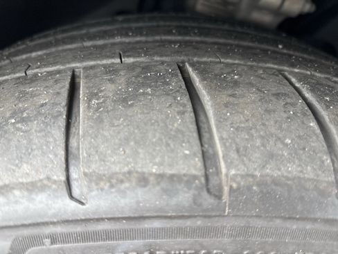 Used 2023 BMW 760i xDrive w/ Executive Package image 28