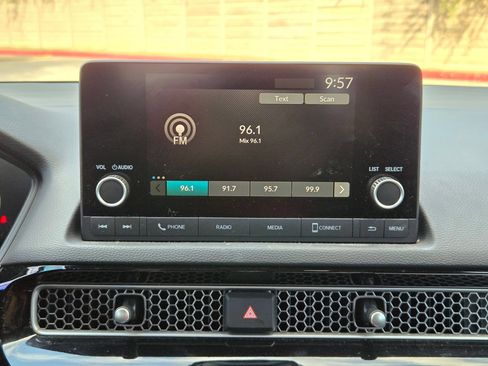 Used 2024 Honda Civic Sport image 12
