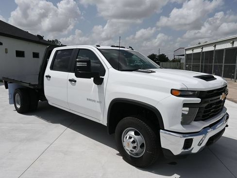 New 2025 Chevrolet Silverado 3500 W/T w/ WT Convenience Package AWD/4WD image 9
