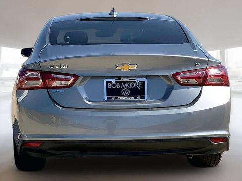 Used 2023 Chevrolet Malibu LT FWD image 4