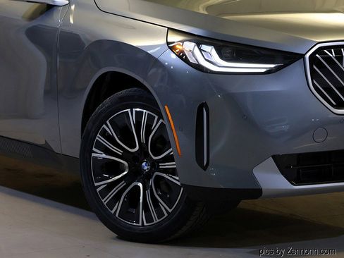 New 2026 BMW X3 xDrive30 w/ Convenience Package image 3